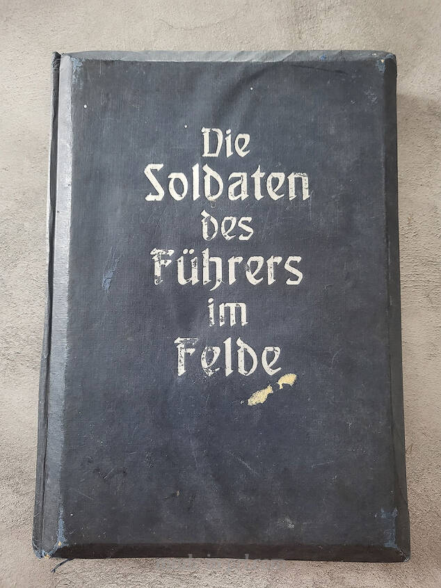 Die Soldaten des Führers im Felbe - książka II wojna światowa 1939 r. Printed in Germany München